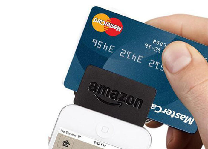 Amazon lanza su propia tarjeta de débito en México