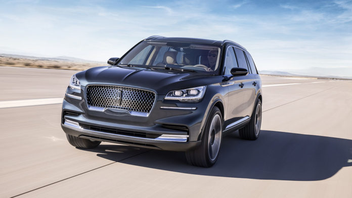 Lincoln presenta Aviator en Nueva York