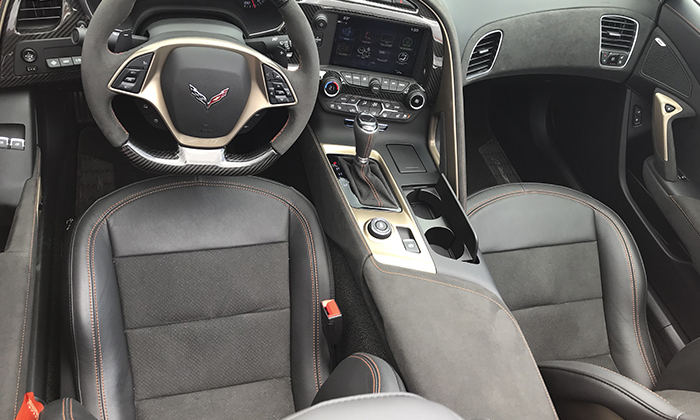 Chevrolet Corvette ZR1 con detalles por demostrar