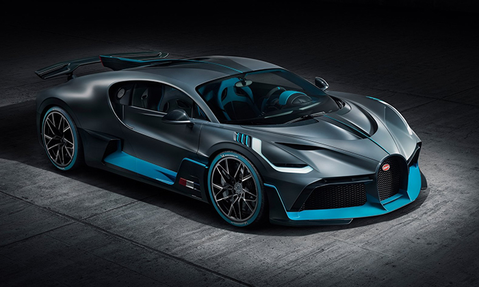 ¿Bugatti Divo hace palidecer a Bugatti Chiron?