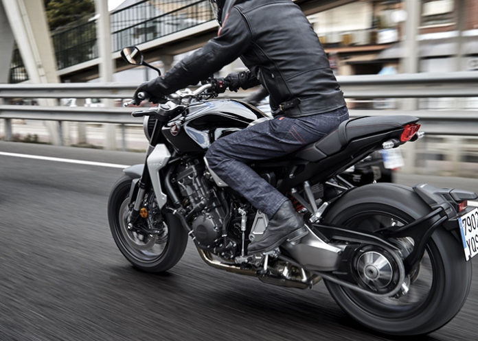 Honda presenta las nuevas CB300R y CB1000R