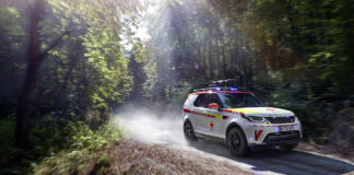 Un Land Rover Discovery salvavidas al servicio de la Cruz Roja de Austria
