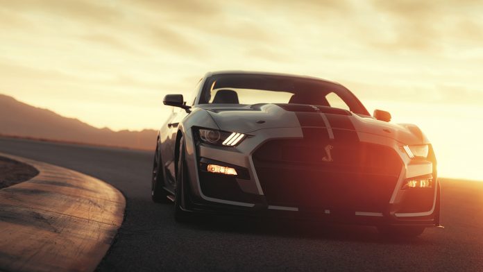 Llega un Ford Shelby GT500, que presume ser el más avanzado tecnológicamente