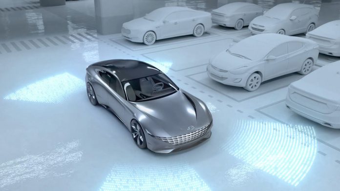 Kia y Hyundai revelan cómo sus vehículos se cargarán sin cables y sin conductor