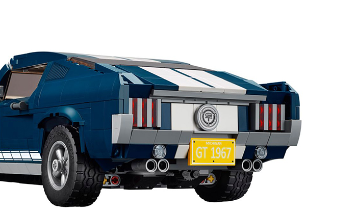 Lego revive el Mustang 67 solo para constructores muy pacientes