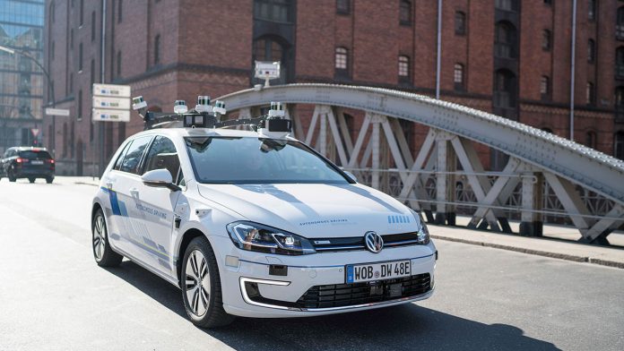 Volkswagen prueba la conducción altamente automatizada
