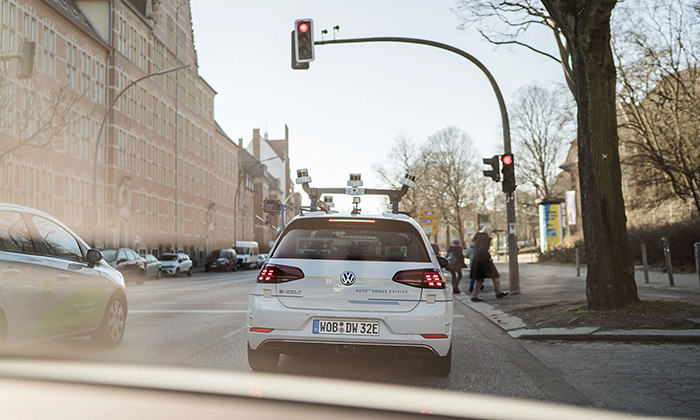 Volkswagen prueba la conducción altamente automatizada