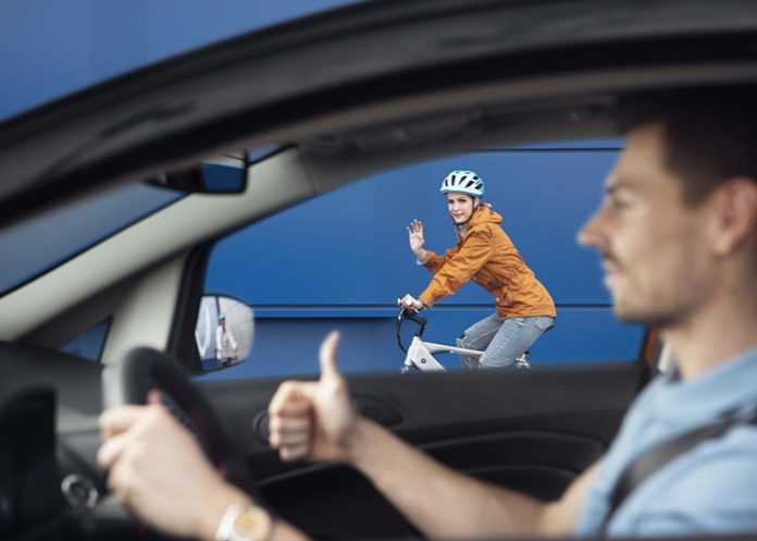 Los ciclistas ven más detalles que los conductores: Ford