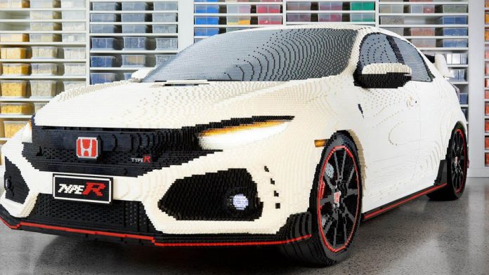 LEGO construye un Honda Civic Type R a tamaño real