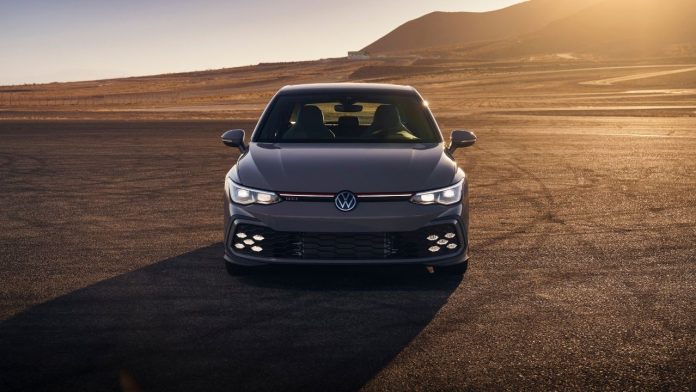 Volkswagen enfrenta el reto de renovarse sin perder identidad en México