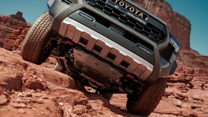 Toyota no se va de México, pero el mensaje es incómodo